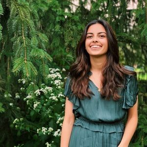 Meet your Posher, Nimah